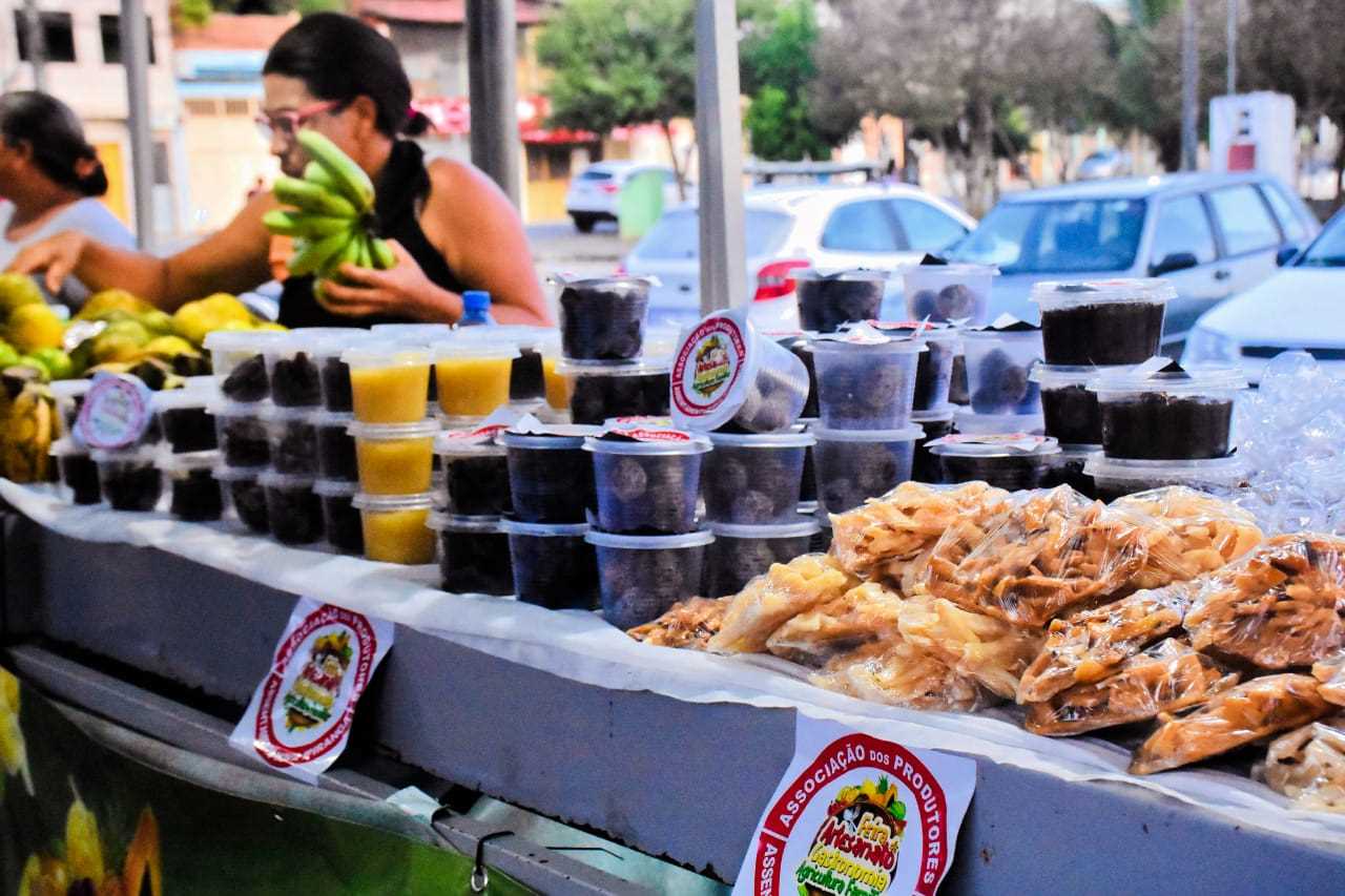 Camacã: 1ª Feira de Artesanato, Agricultura familiar e Gastronomia foi um sucesso